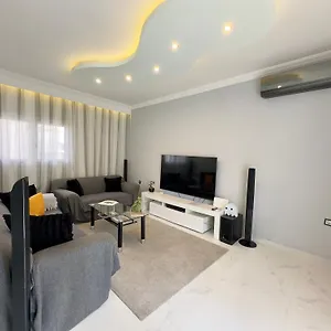 Zillion - Modern & Lux In Kalamaria By Tt , Θεσσαλονίκη Ελλάδα